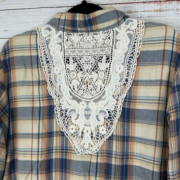 Women's Kate & Sam Cream Blue Crochet Lace Plaid Button Up Flannel Top Boho XL - Picture 4 of 8